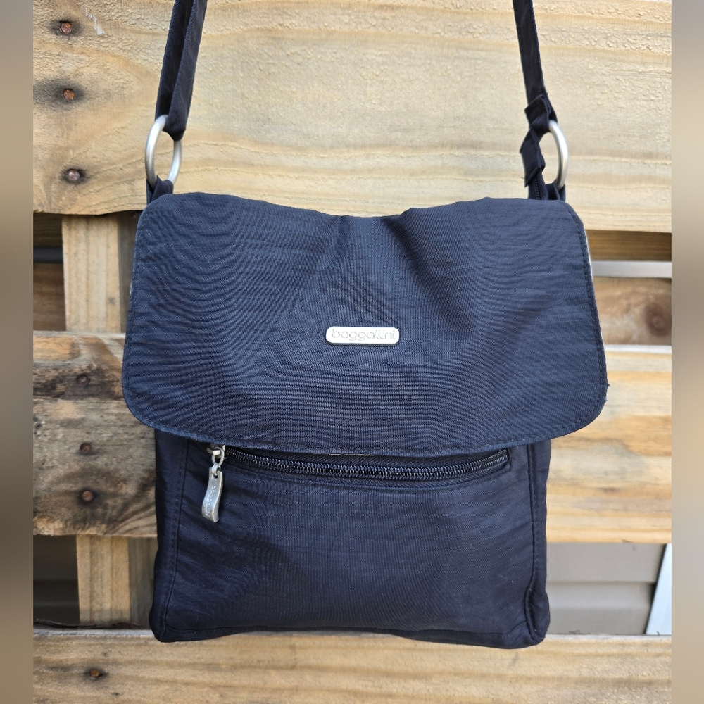 BAGGALLINI Crossbody Bag